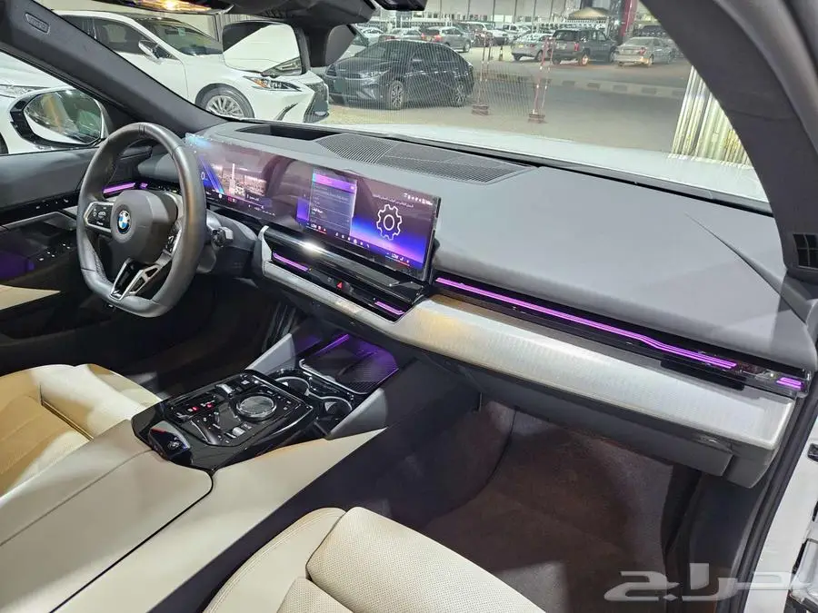 BMW .. 2024.520i 49