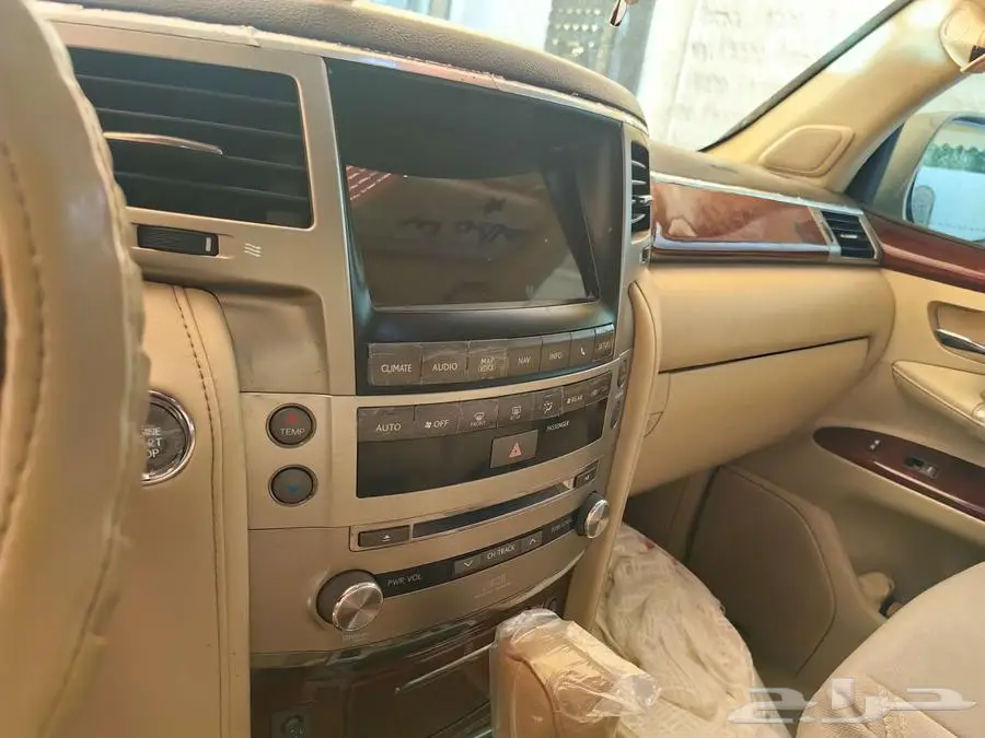 لكزس 2015 فل lx 570 سبورت 5