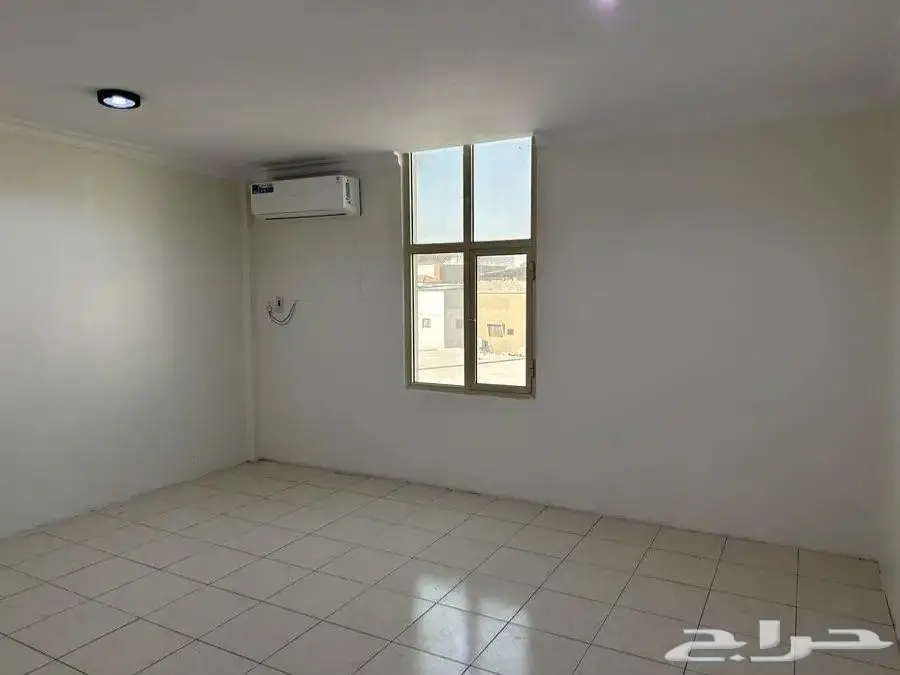 معرض تجاري للايجار   الدمام حي الطبيشي 2