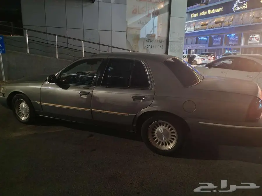 فورد جراند ماركيز موديل 99 0