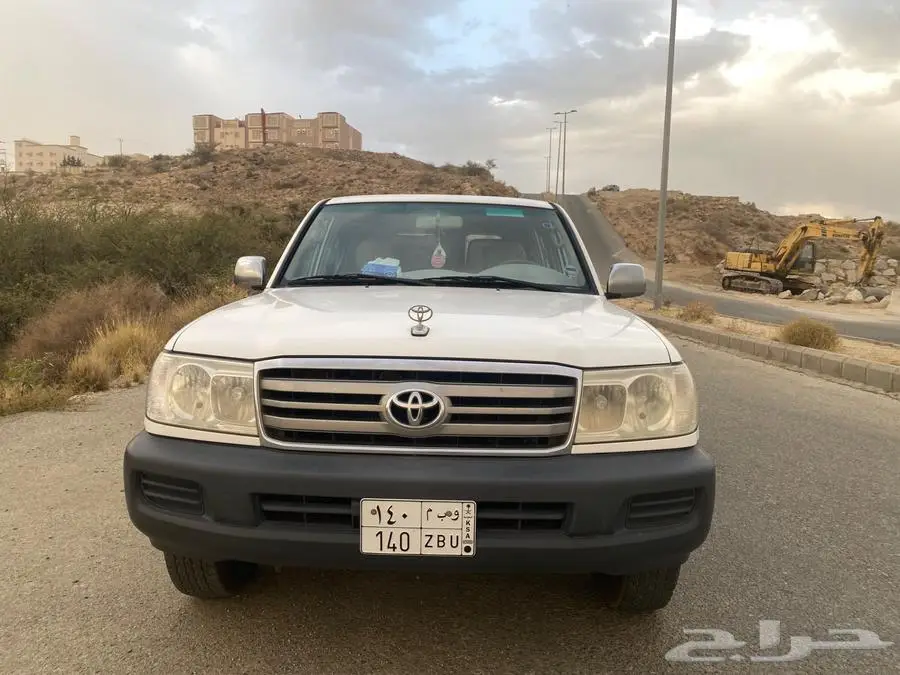 جيب هدد لاندكروزر 2006 GX ممشى قليل 2