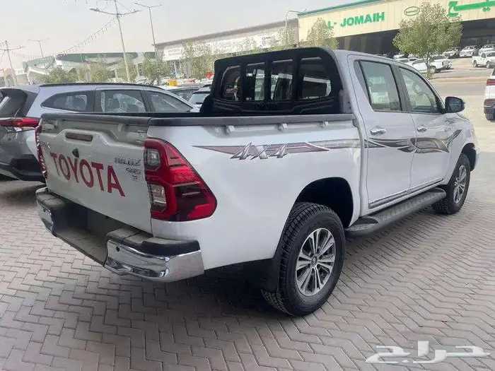 تويوتا هايلوكس 2025 دبل بنزين GLX S تماتيك كاش واقساط 4