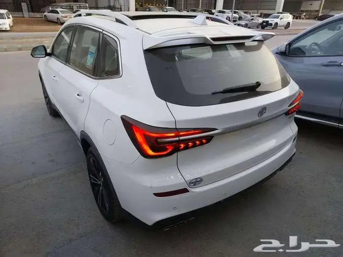 MG RX5 ام جي ار اكس 5 2023 استاندر 12