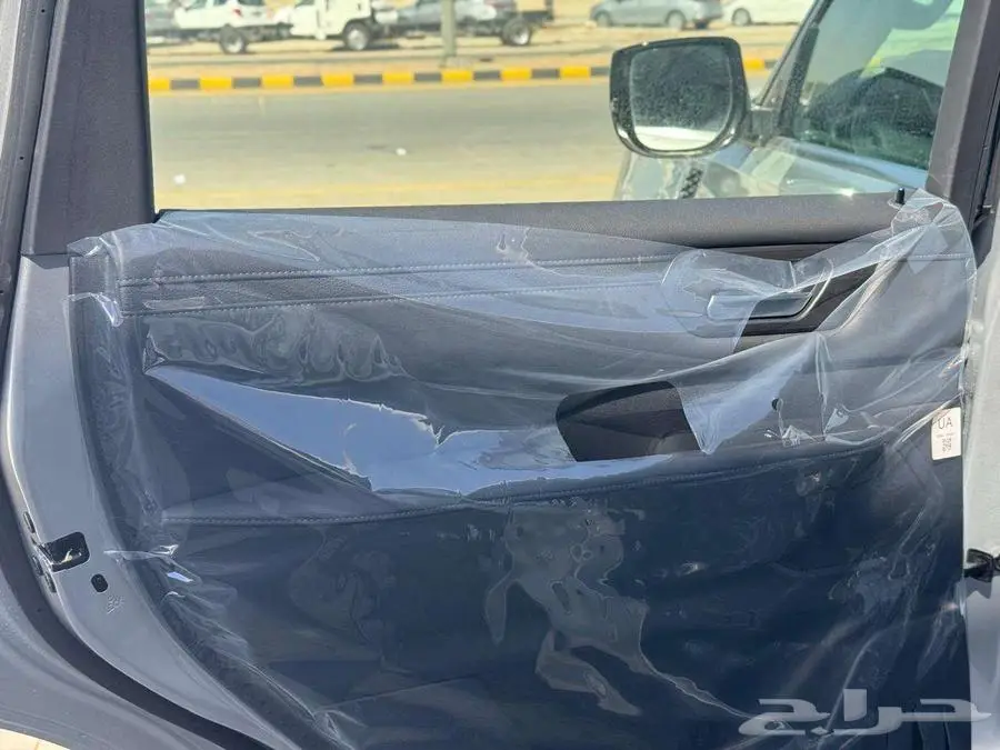 نيسان باترول XE - 3.8L 2025 بالنقد والتقسيط 12