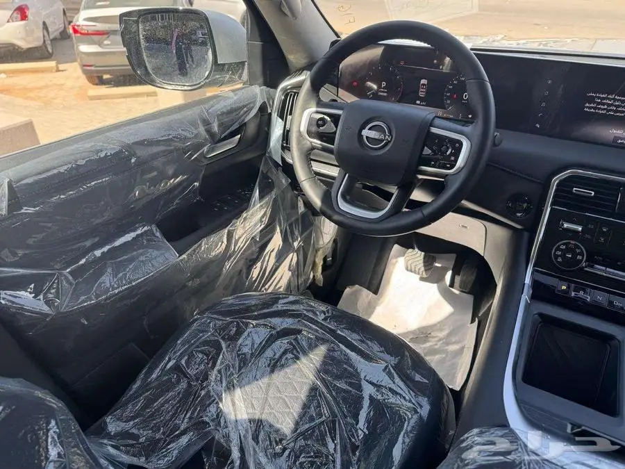 نيسان باترول XE - 3.8L 2025 بالنقد والتقسيط 23