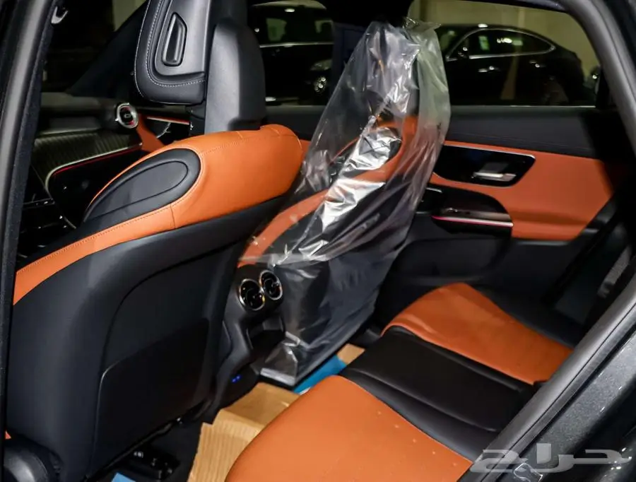 GLC 200 4MATIC موديل 2025 (كاش -اقساط) 15