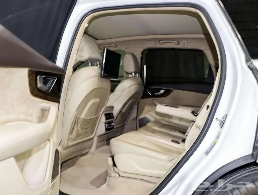 AUDI Q7 MODEL 2017 -اودي كيو7 موديل 2017 10