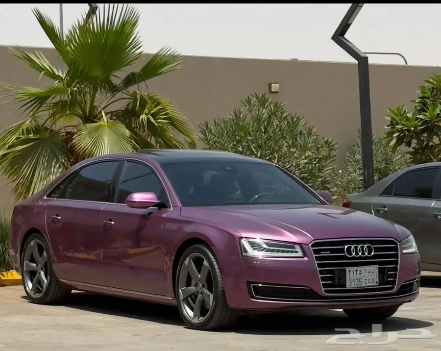 Audi A8 ( طلبية ) بحالة الوكالة 1