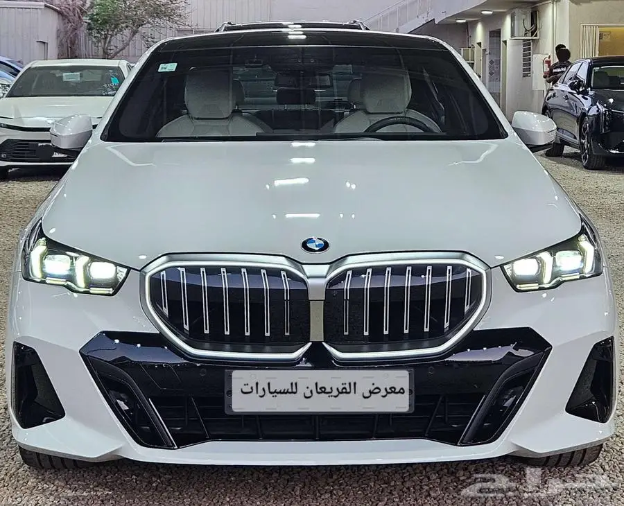 BMW .. 2024.520i 1