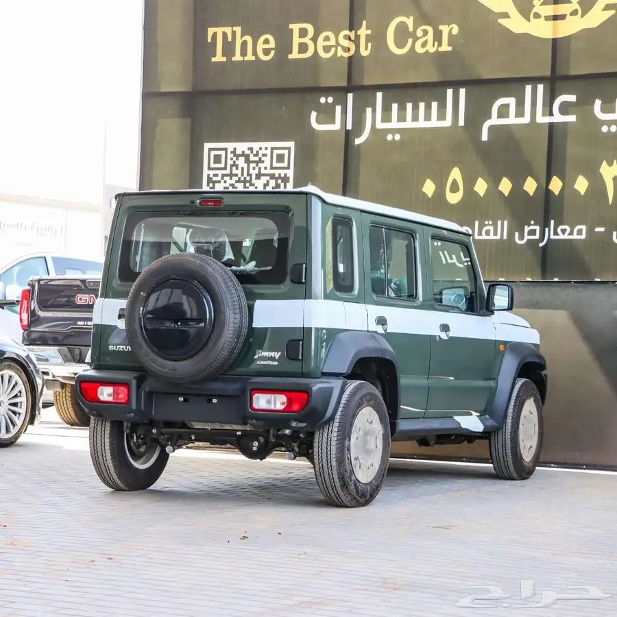 سوزوكي جمني خمس ابواب موديل 2025 5