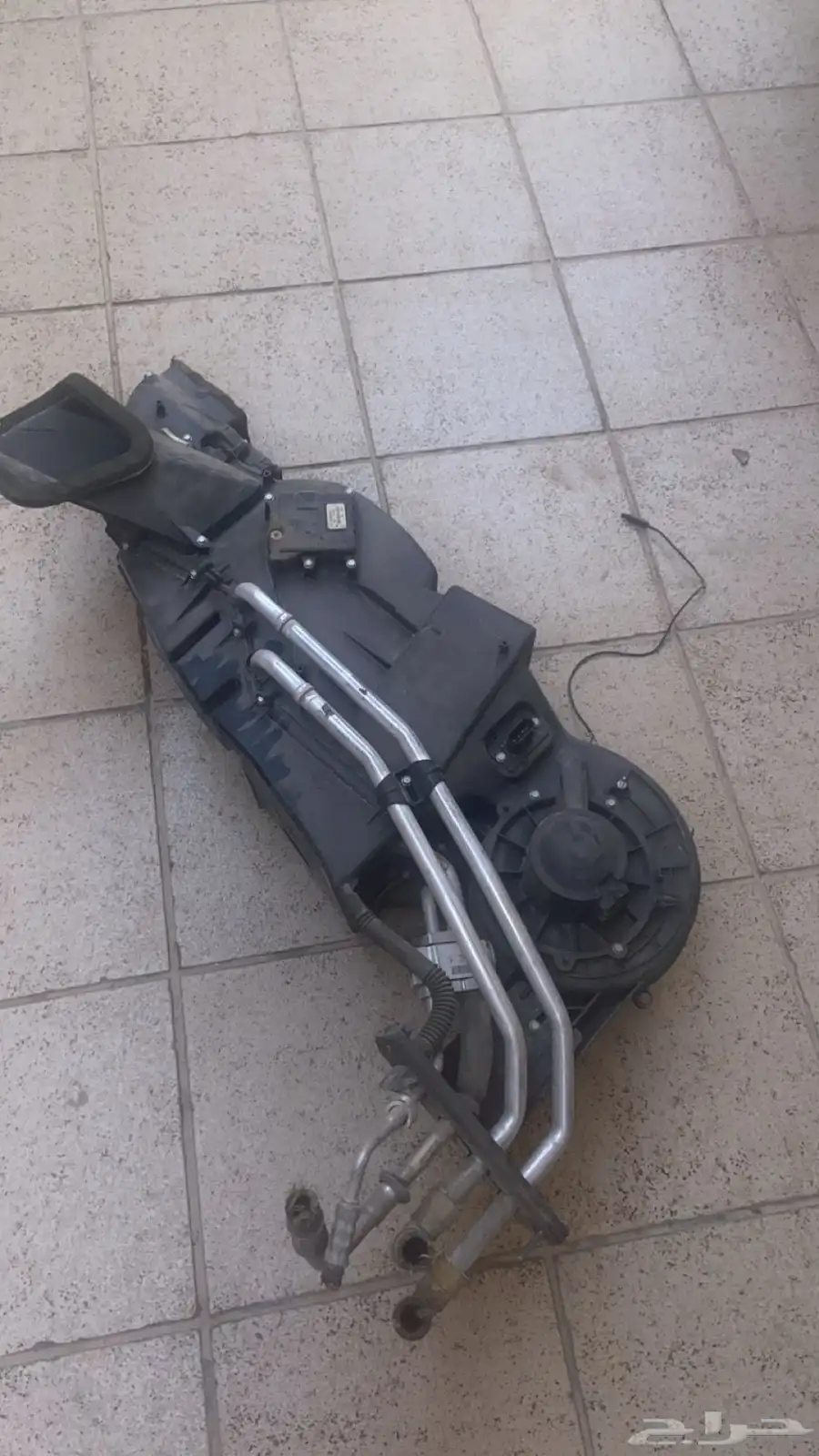 قطع غيار فورد قطعه ثلاجه مكيف خلفيه فورد 0