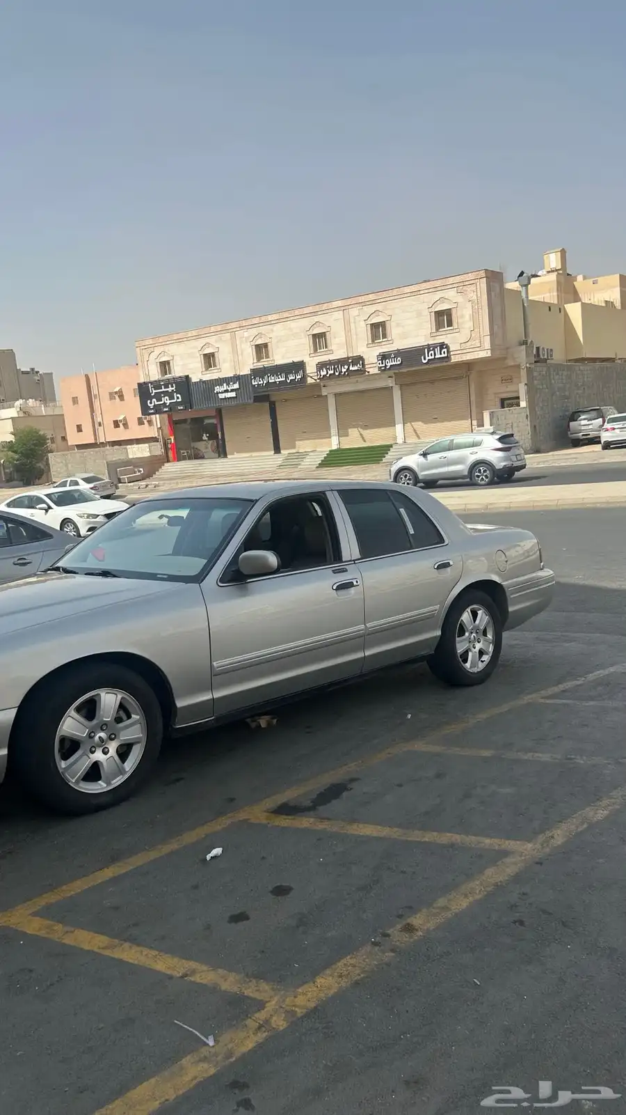 فورد كروان فيكتوريا 2