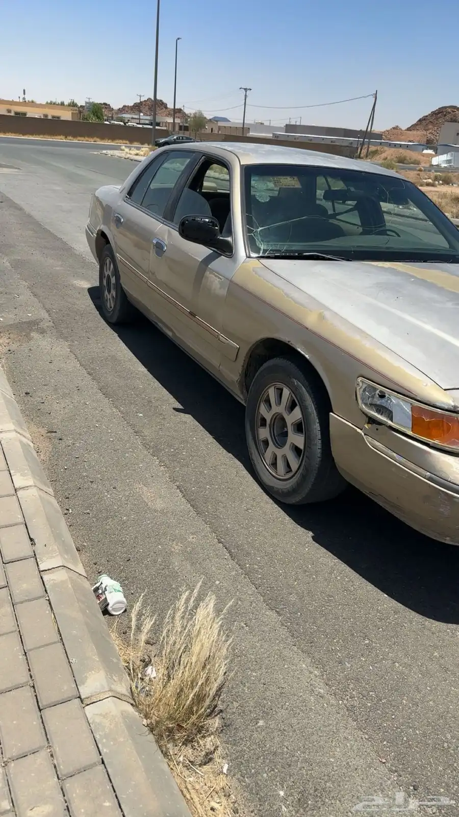 فورد ماركيز 2000 2