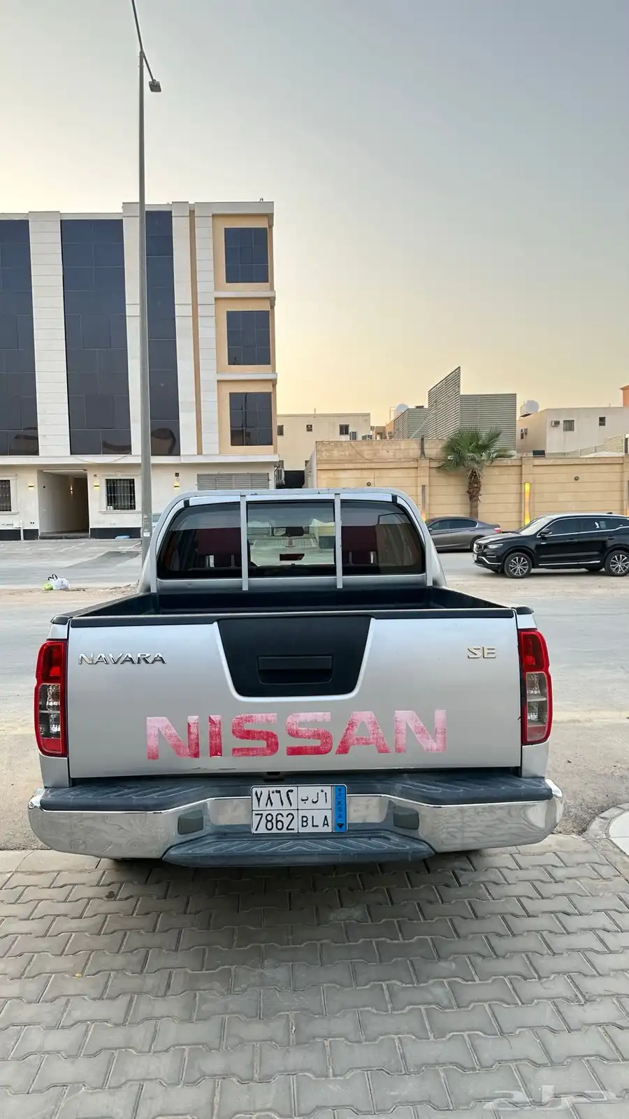 نيسان نافارا موديل 2010 2