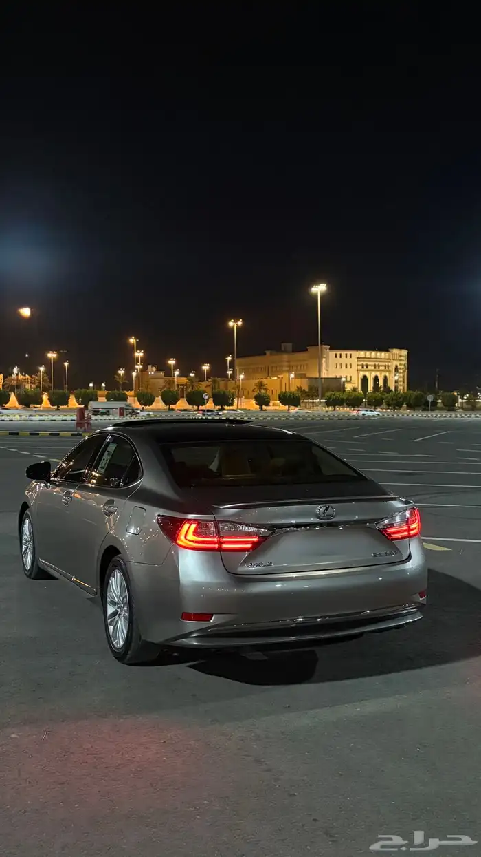 لكزس ES350 مخزن ممشى قليل 7