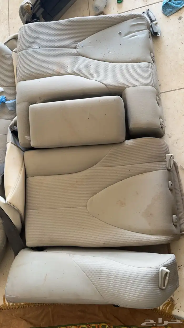 غراض كامري 2011 1