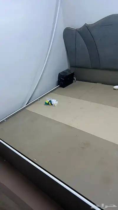 سرير نوم 2