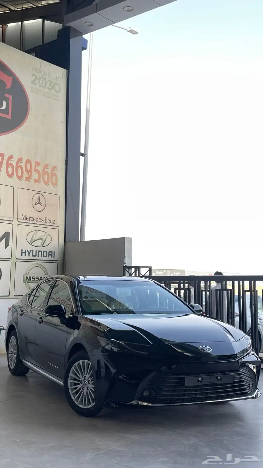 كامري LE بنزين فئة نص فل 2025 اقل الاسعار 3