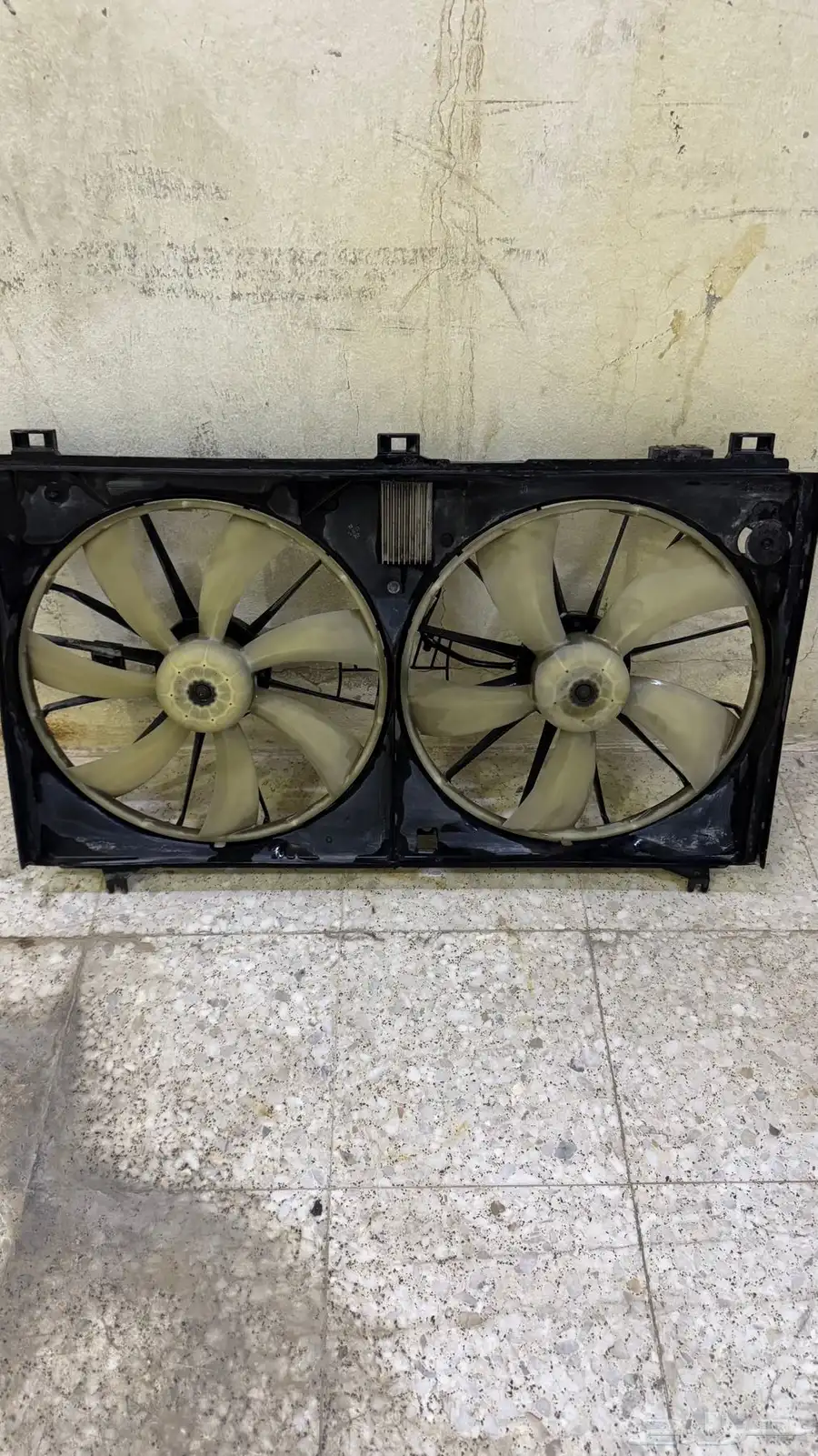 مروحة لكزس GS300 0