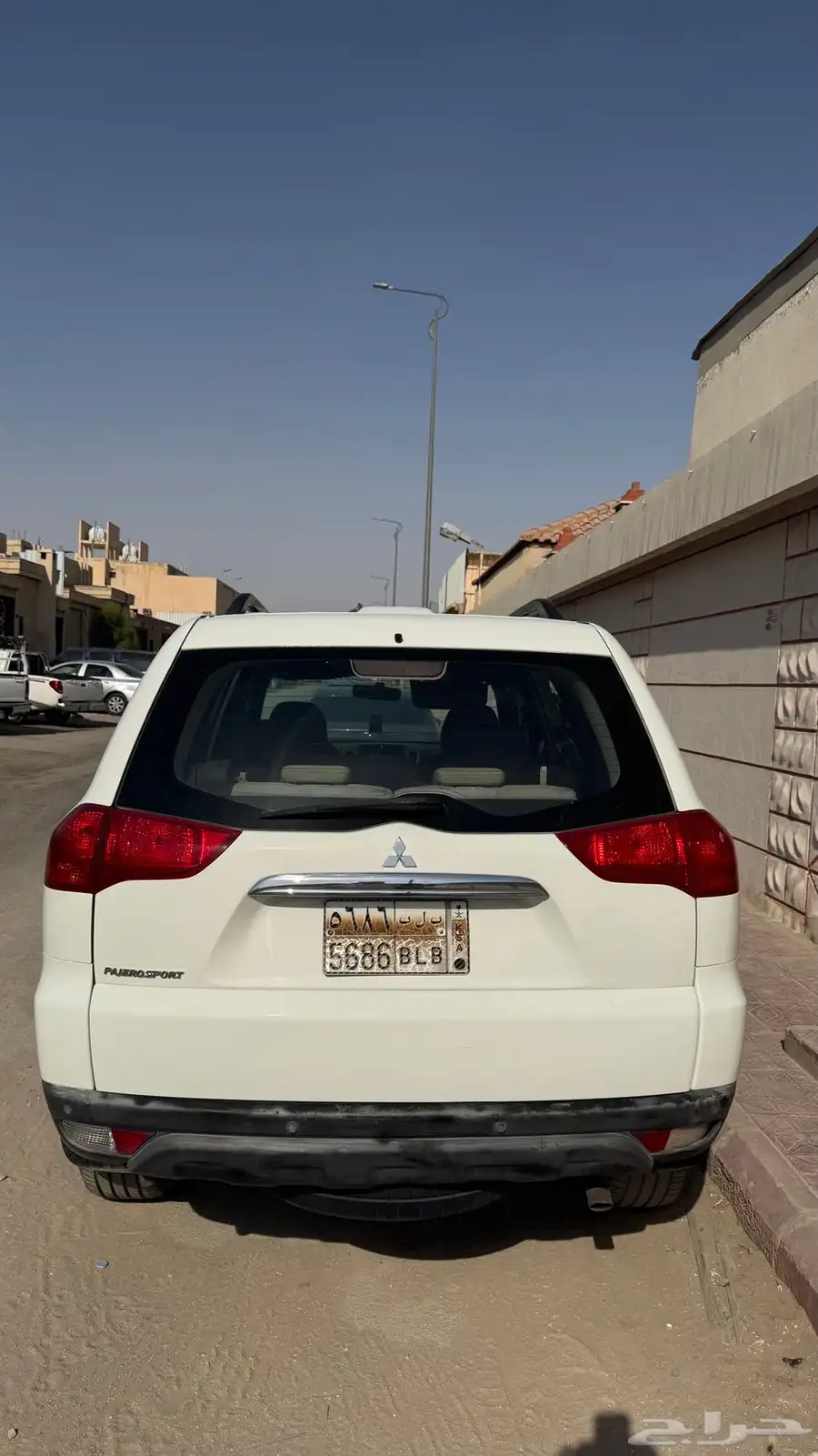 مستبيشي باجيرو 2012 2