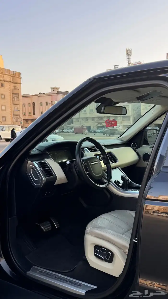 رنج روفر مرهم 2021 نظيف 10