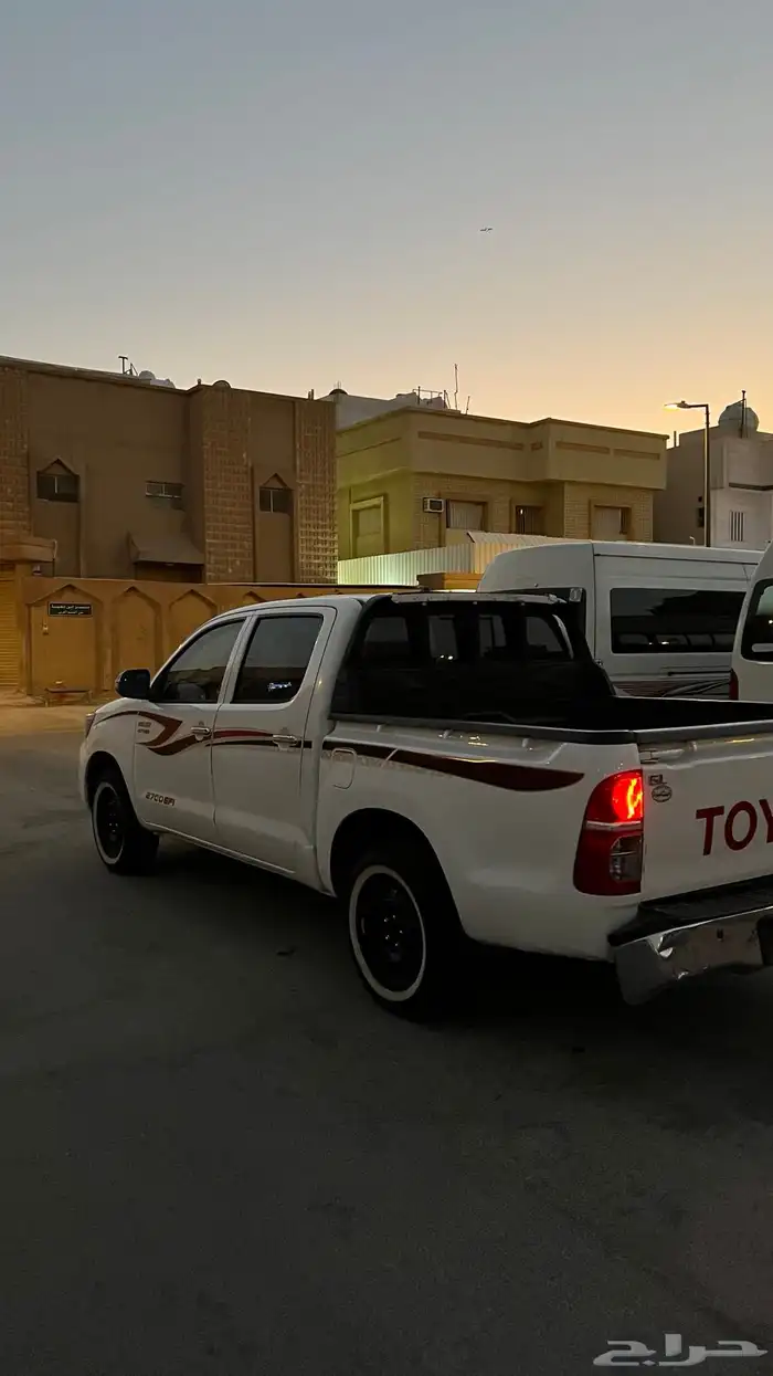 هايلكس للبيع 5