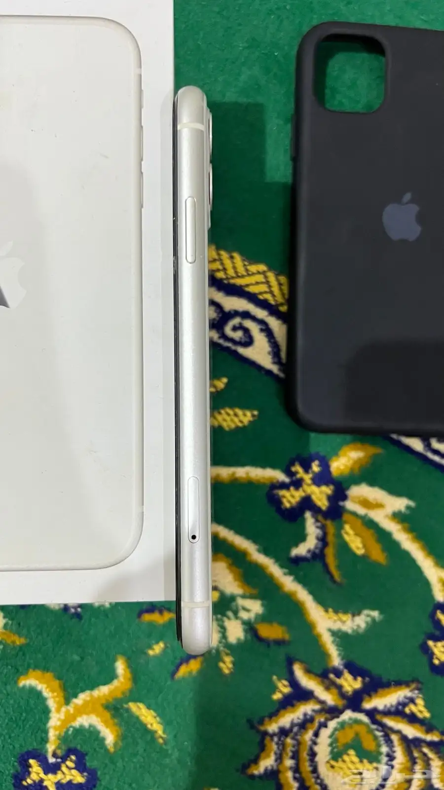 ايفون 11 عادي نظيف 5
