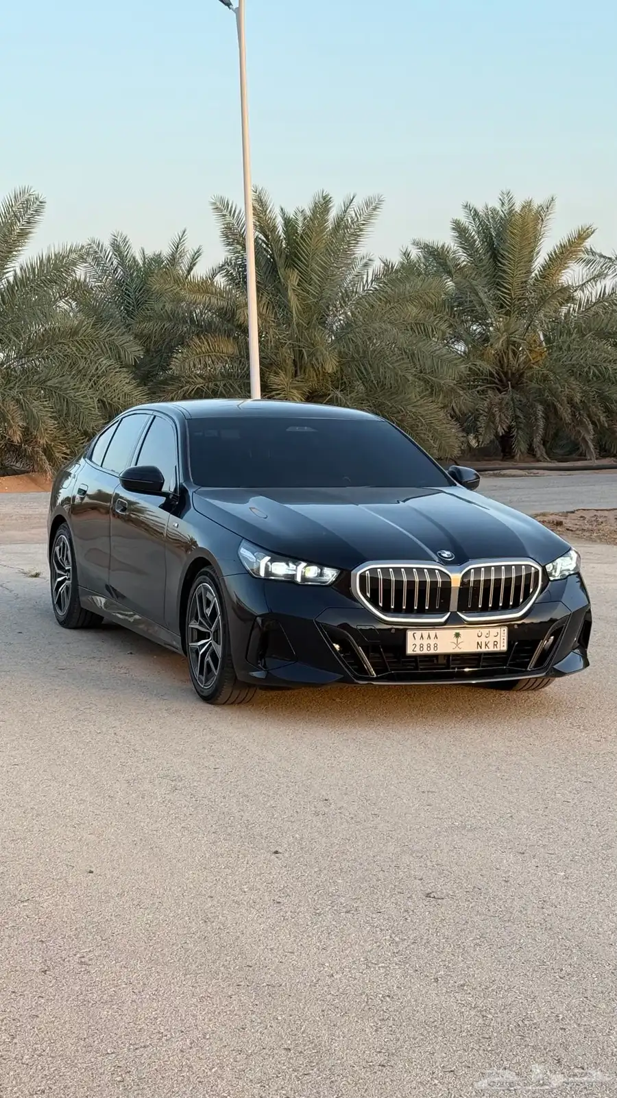 للبيع BMW 520i Mkit موديل 2024 8