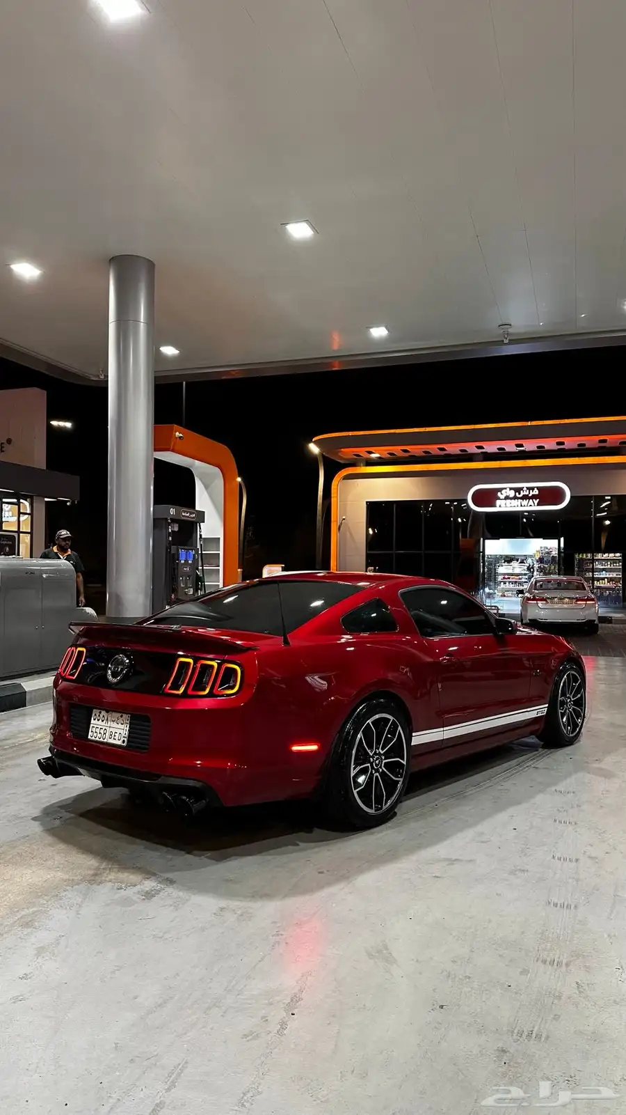 للبيع موستنج GT V8 track back 2013 2