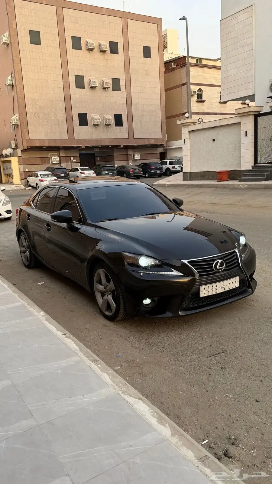 للبيع لكزس IS350 2015 2