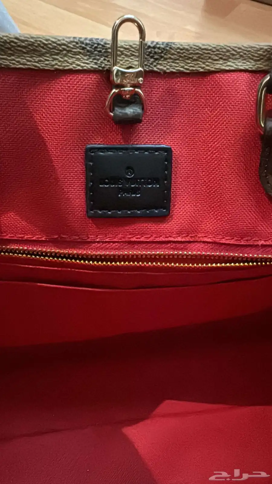للبيع شنطه Louis Vuitton 5