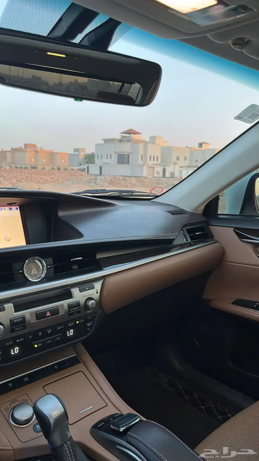 لكزس es350 2016 19