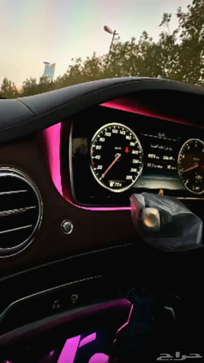 لأصحاب النوادر مرسيدس مايباخ S400 22