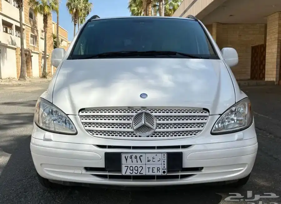 مرسيدس فان فيتو مخزن ممشى 4000 17