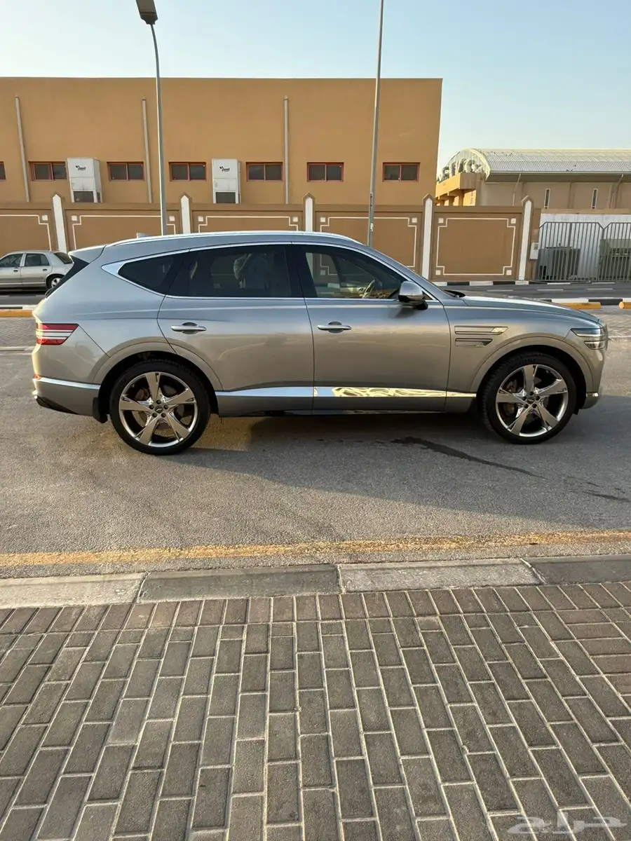 جنسس GV80 2023 رويال فل كامل 9