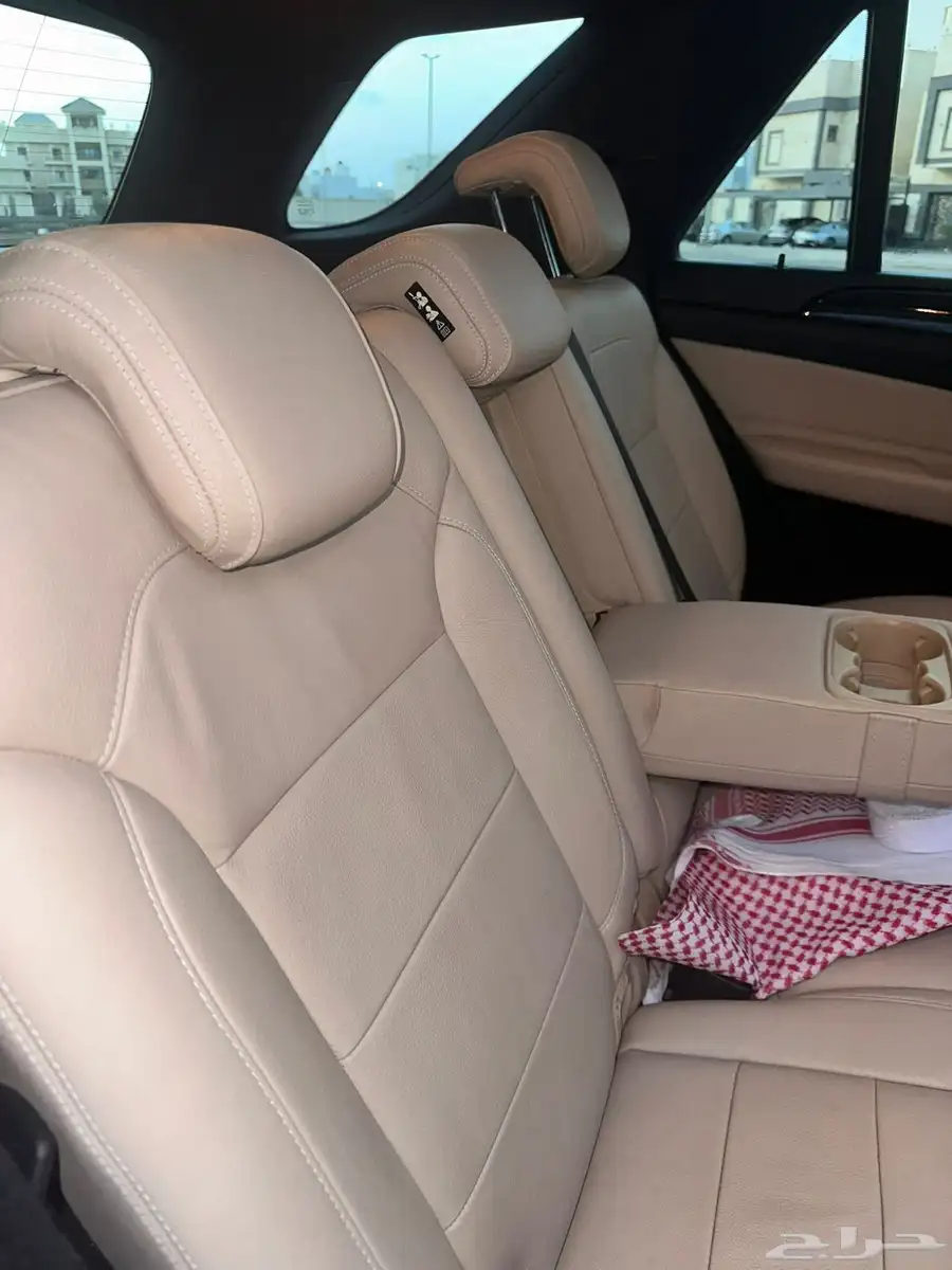 مرسيدس GLE400 للبيع 8