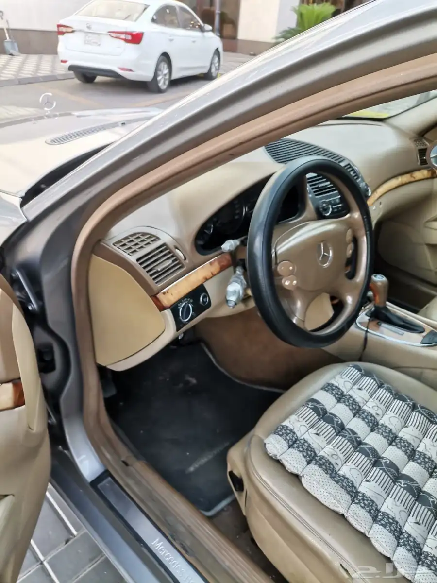 مرسيدس E280 موديل 2007 5