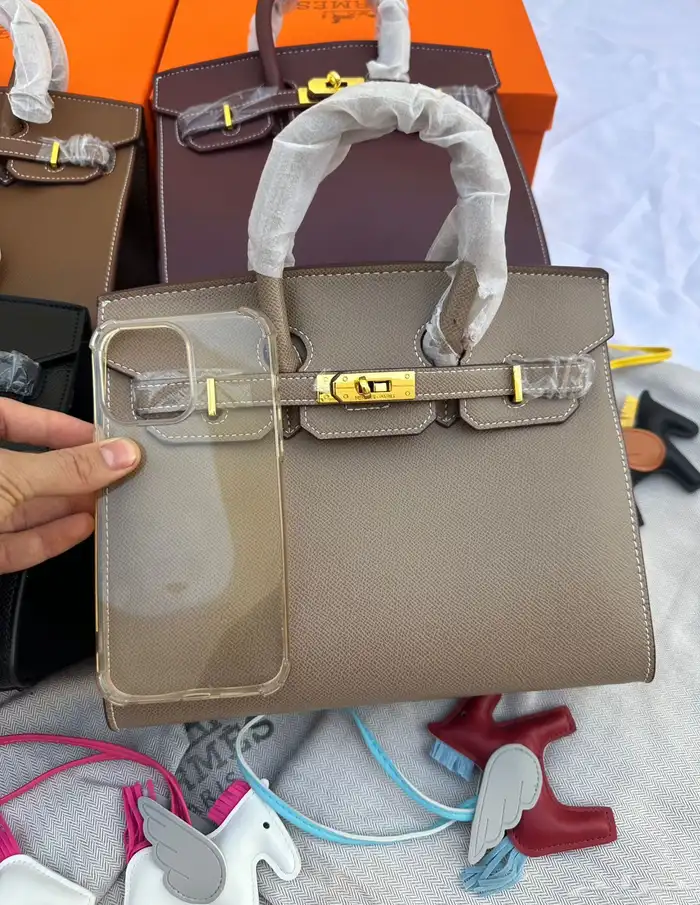 شنط هرمز شنط بيركن شنط ماركات شامل التوصيل ودفع عندالاستلام 41