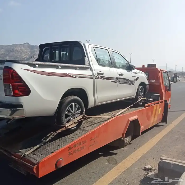 هايلوكس 2025 بنزين GLX2 اصفار كاش وبنوك 25