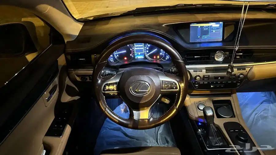 لكزس ES 350 2016 5