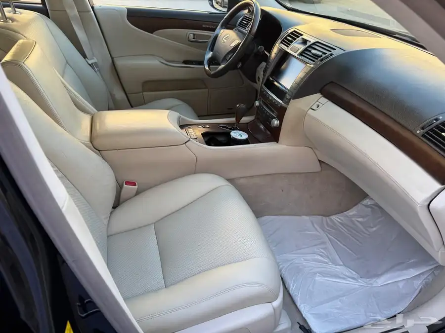 لكزس ls460L 2011 10