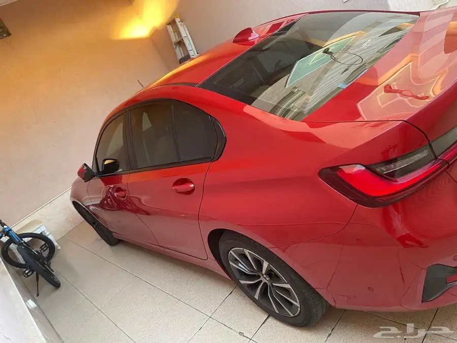 بي ام دبليو 320i 2022 3