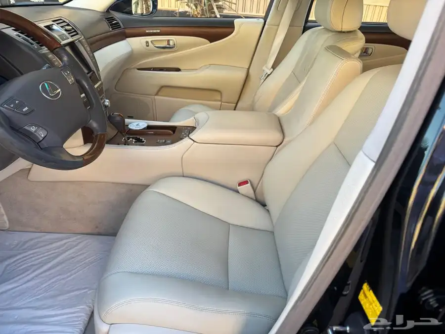 لكزس ls460L 2011 7