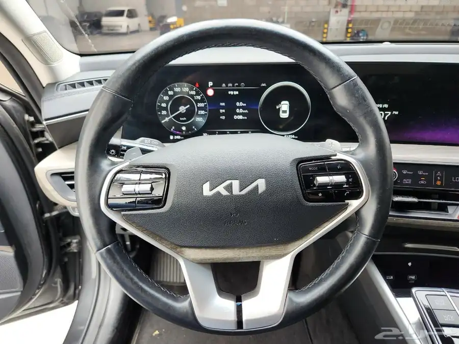 كيا K8 1