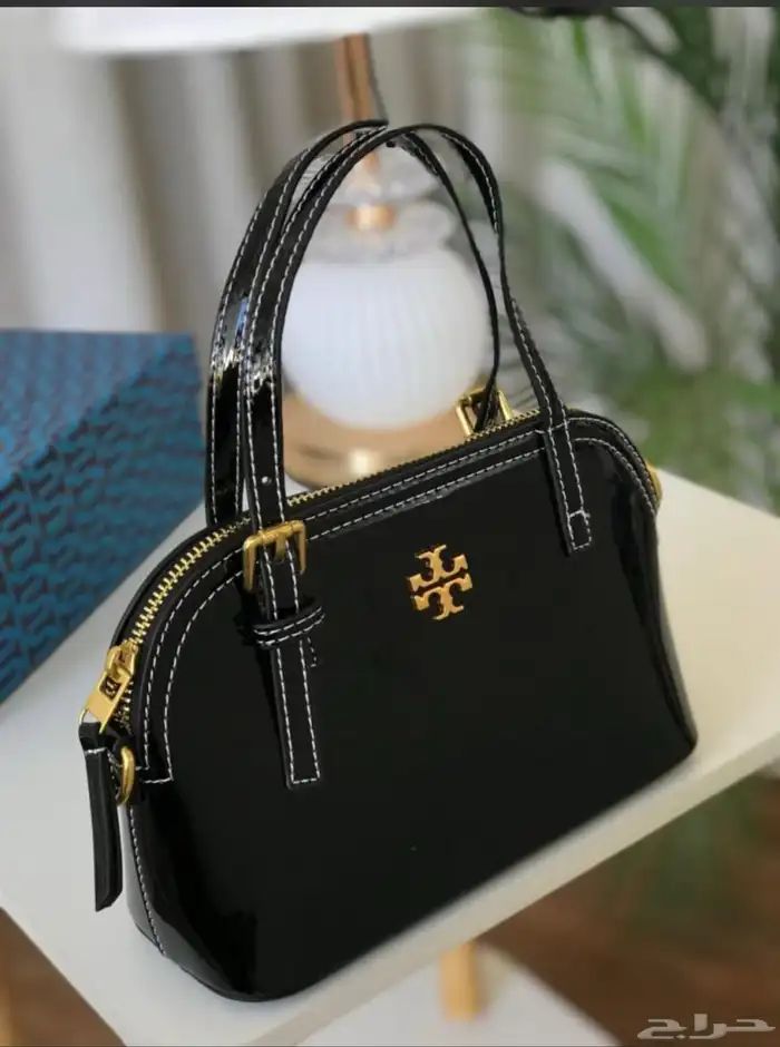 شنط ونظارات نسائية ماركات كوبي ون 23