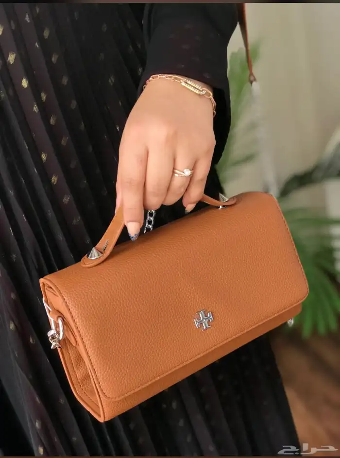 شنط ونظارات نسائية ماركات كوبي ون 28