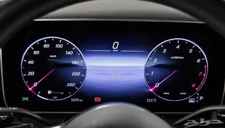 مرسيدس بنز GLC300 موديل 2024 5