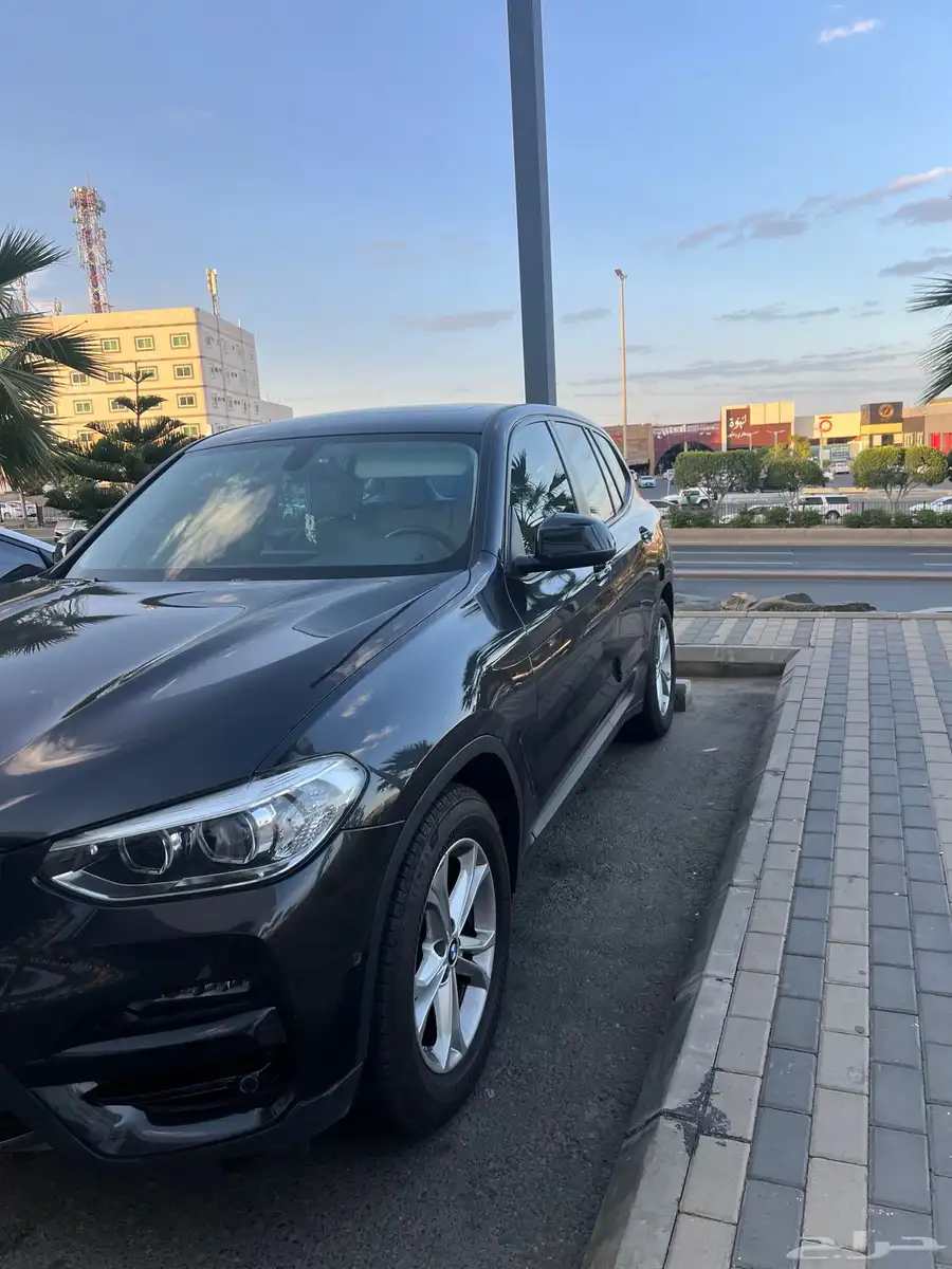 سيارة BMW X3 موديل 2021 16