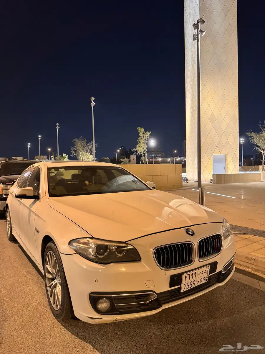 بي إم دبليو 520 F10 2014   Luxury Line 1