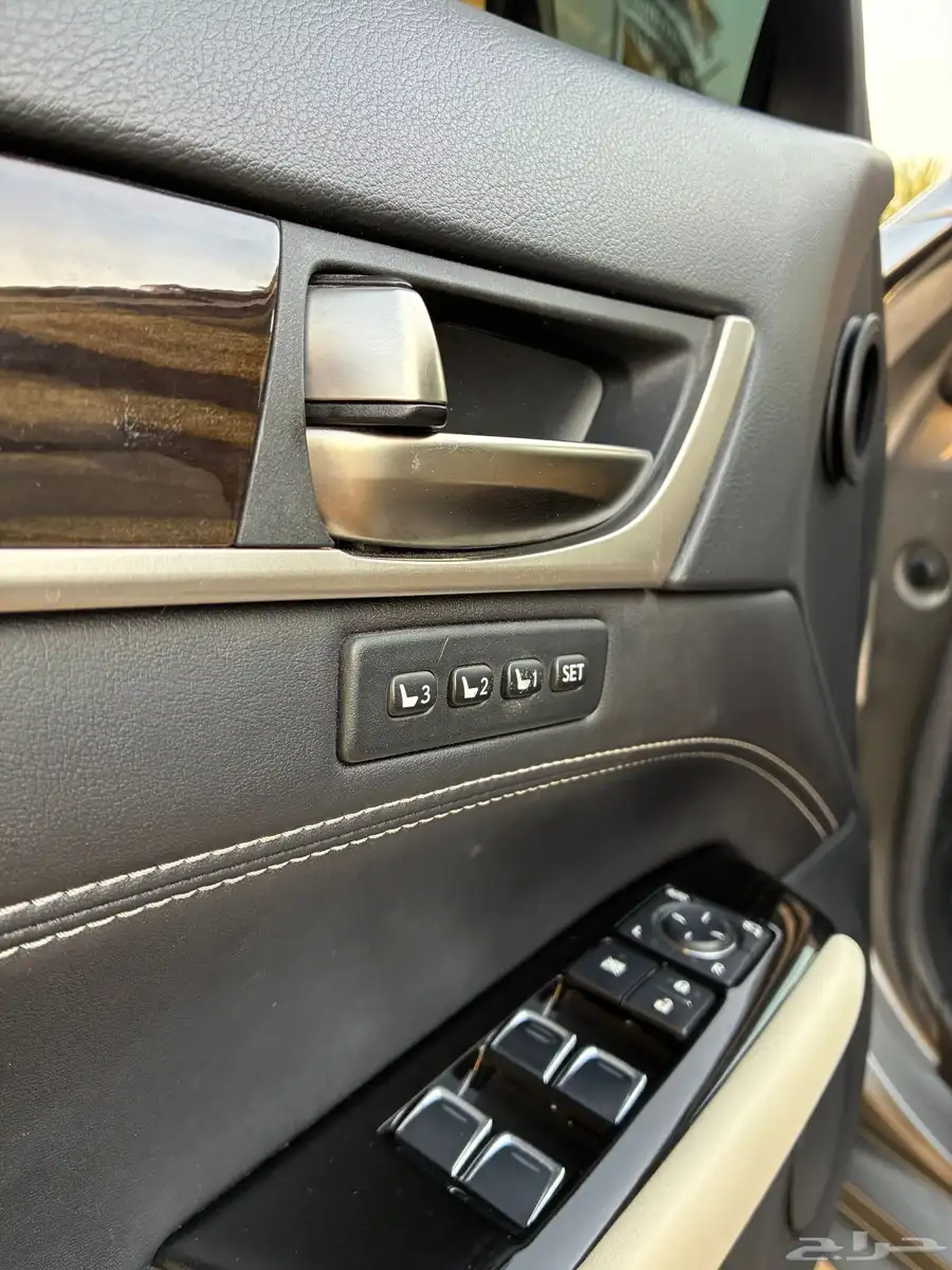 لكزس GS350 فل كامل 2016 22